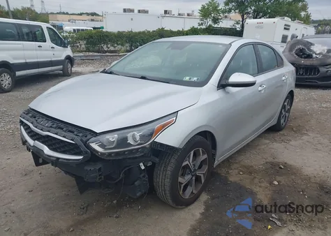 2020 Kia Forte Lxs z USA, uszkodzony, nr VIN 3KPF24AD3LE153884